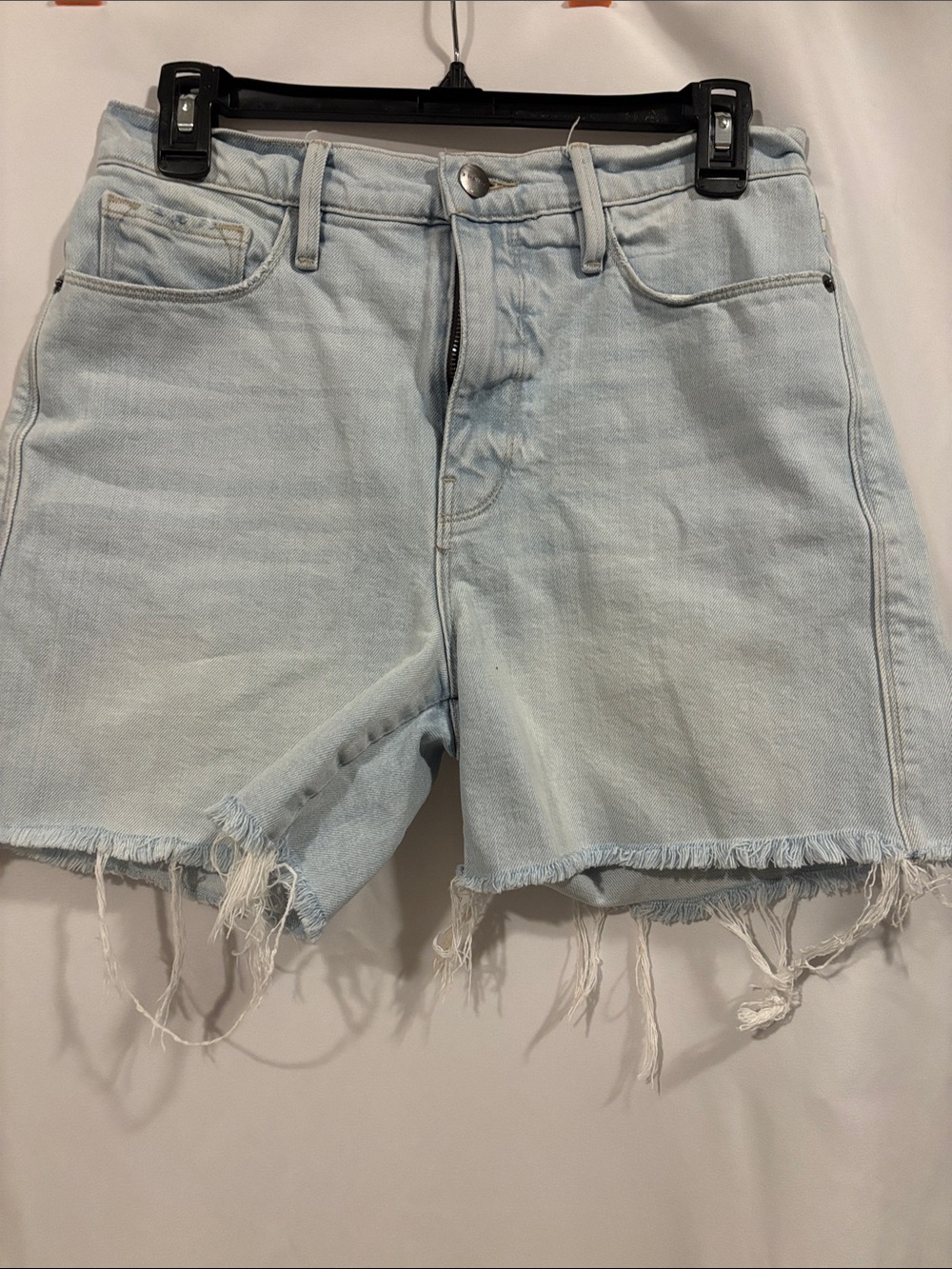 Frame Denim Le Tour Shorts in Light Wash Blue - Waist 27”